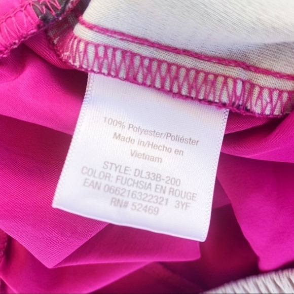 Pink Activewear shorts Size Large - Picture 7 of 10